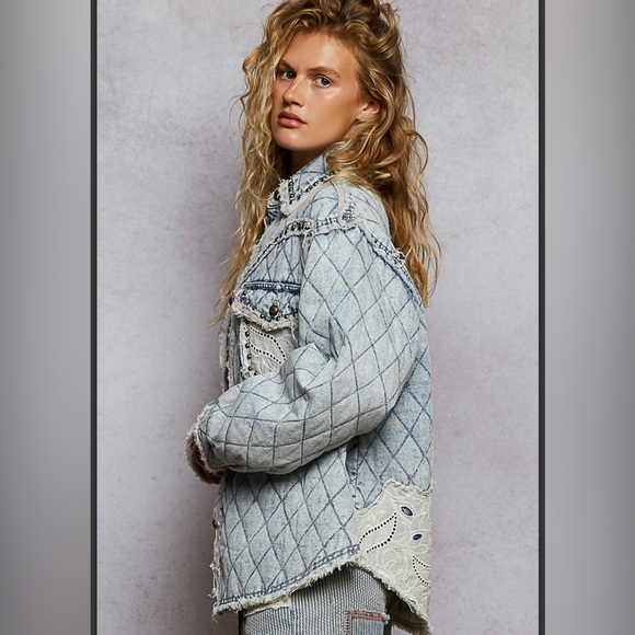 POL XSMALL Studded Quilted Denim Jacket - Picture 3 of 5